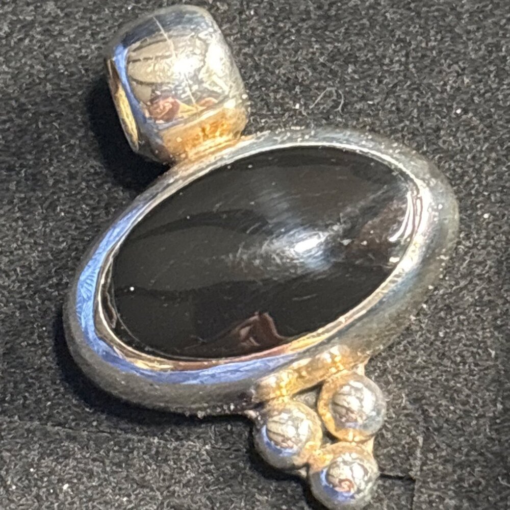 Vintage 925 Mexico Silver Oval Black Onyx Pendant‎ With Accents